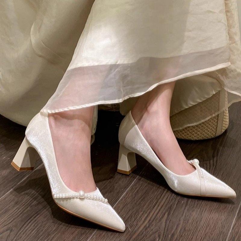 Home Office Makeover - Sapatos Elegantes com Salto Bloco e
